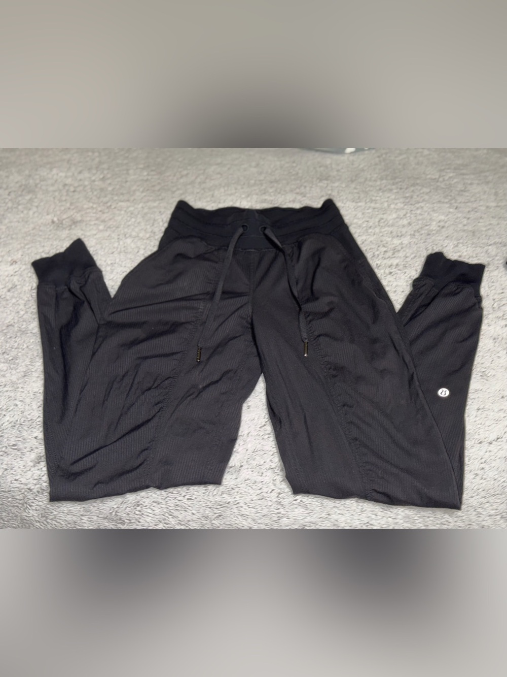 Lululemon Dance Studio Mid-Rise Jogger
Full Length
Size 0 
Like NEW